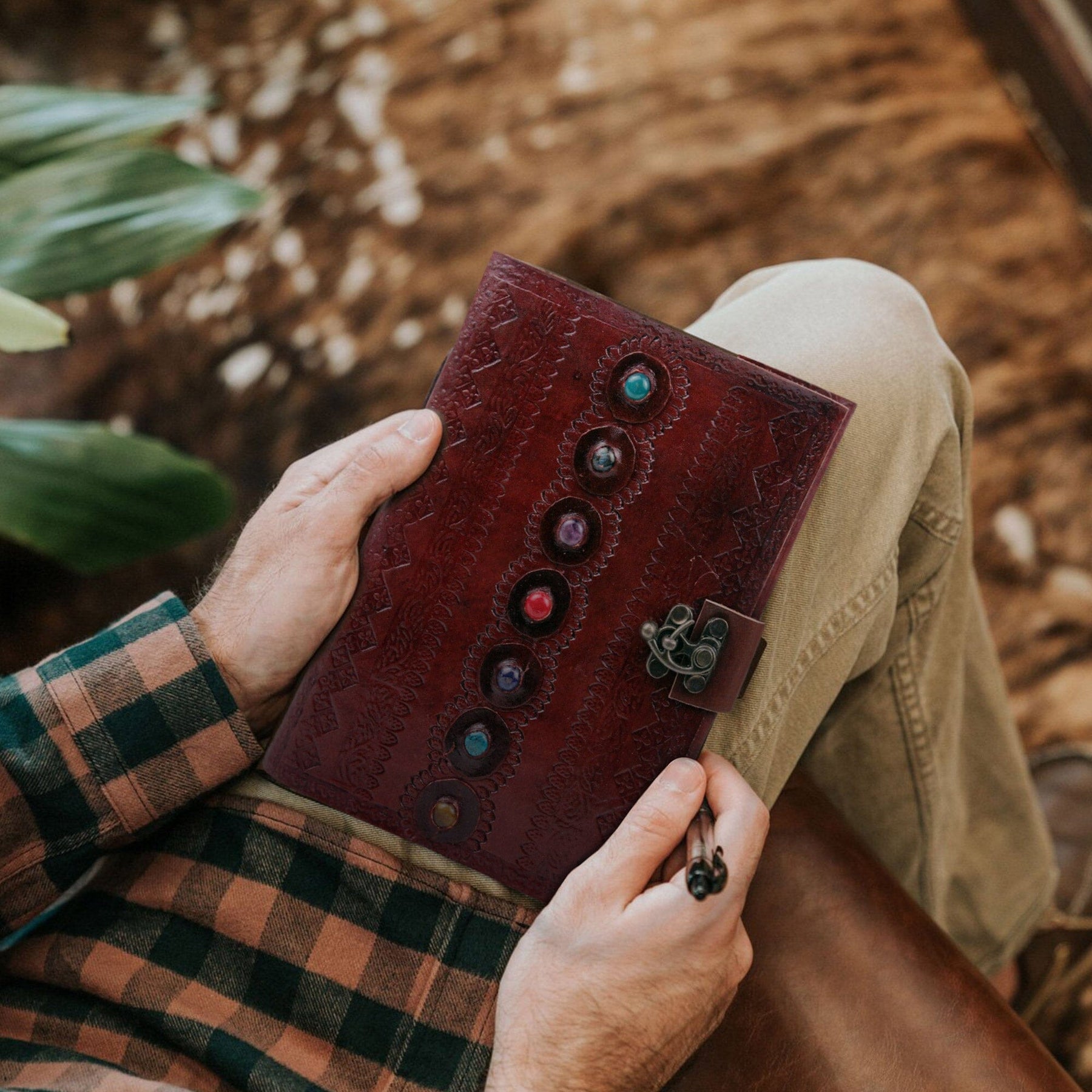 What You Should Know Before Getting A Leather Journal