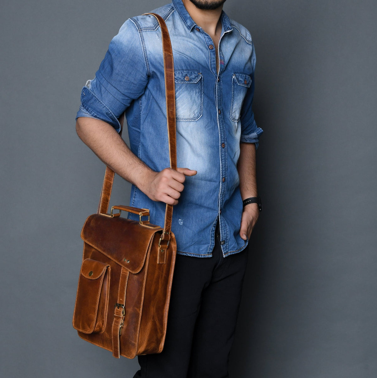 Vintage Explorer Shoulder Crossbody Bag — Classy Leather Bags
