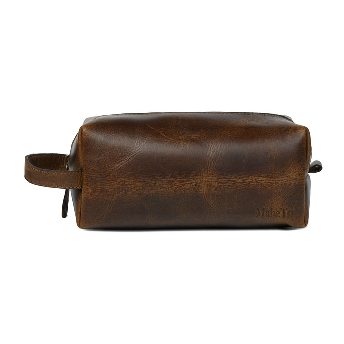 The Cambridge Leather Dopp Kit