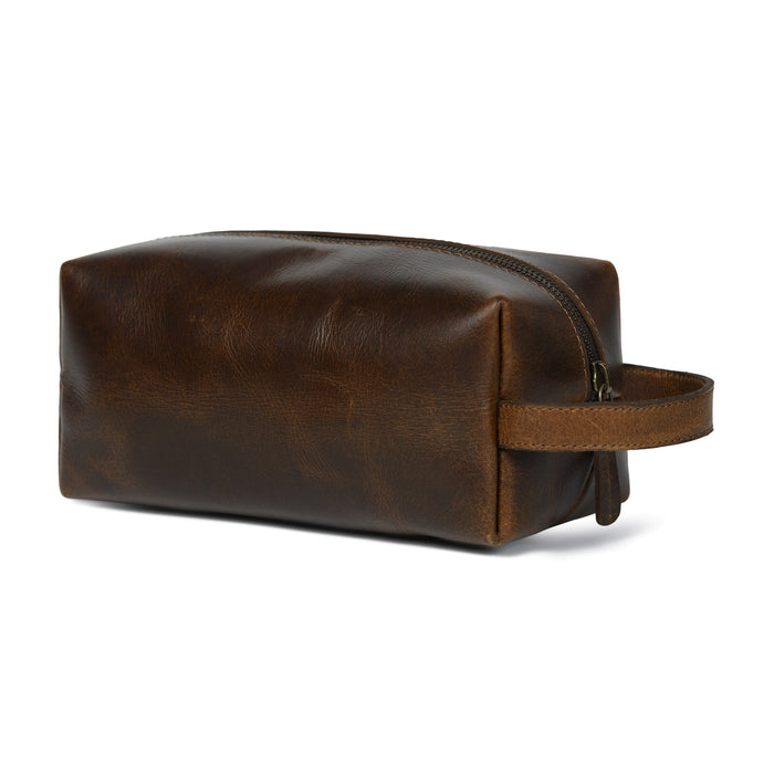 The Cambridge Leather Dopp Kit