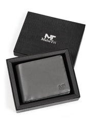 Bi-fold Wallet
