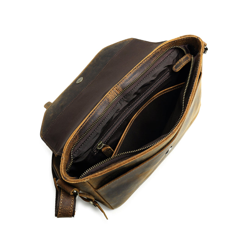 Compact Horizontal Messenger