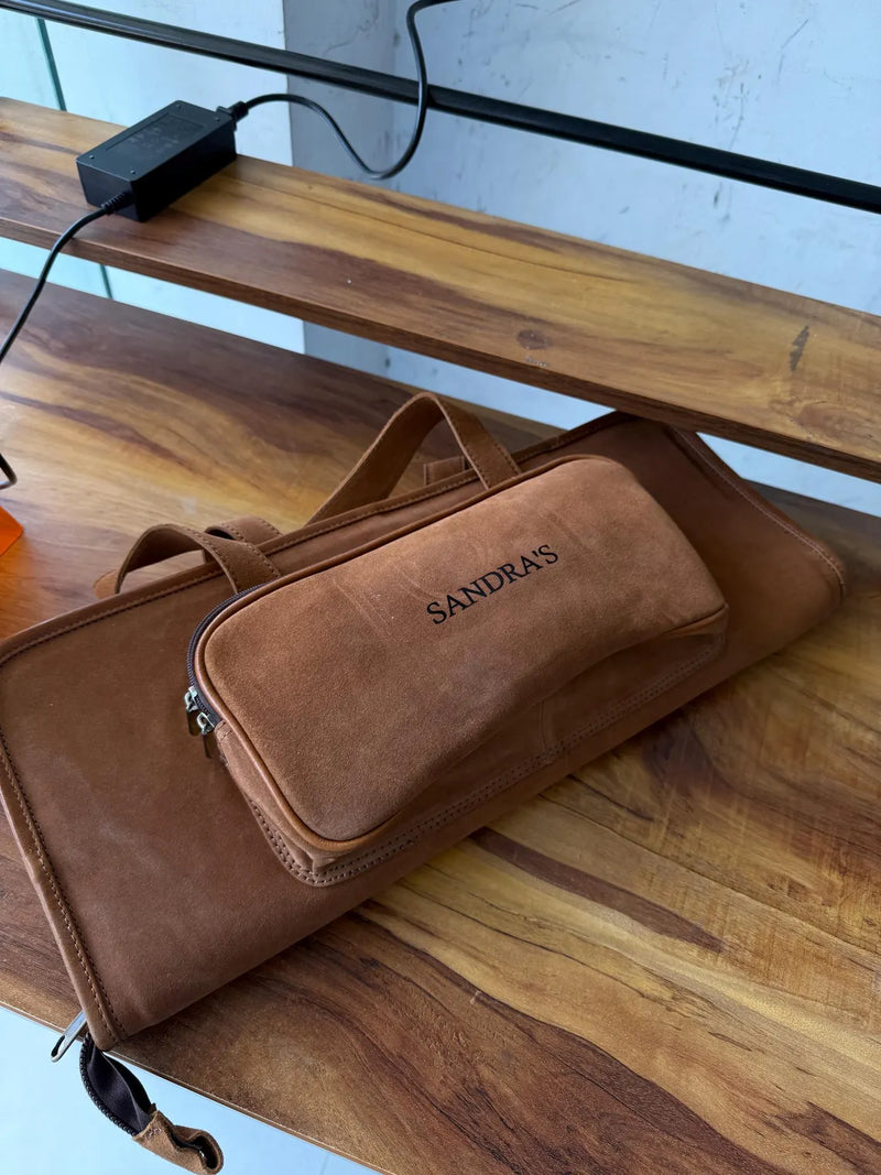 L'étui à baguettes en cuir