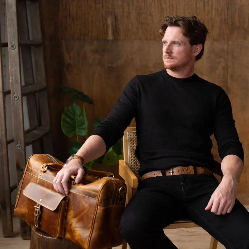 Full-Grain Distressed Leather Duffle Bag - Voyager Duffle