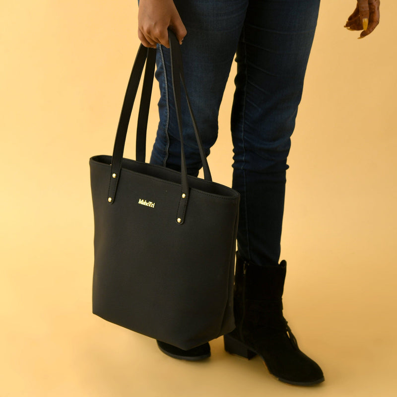 Era Vegan Leather Tote - Midnight Black