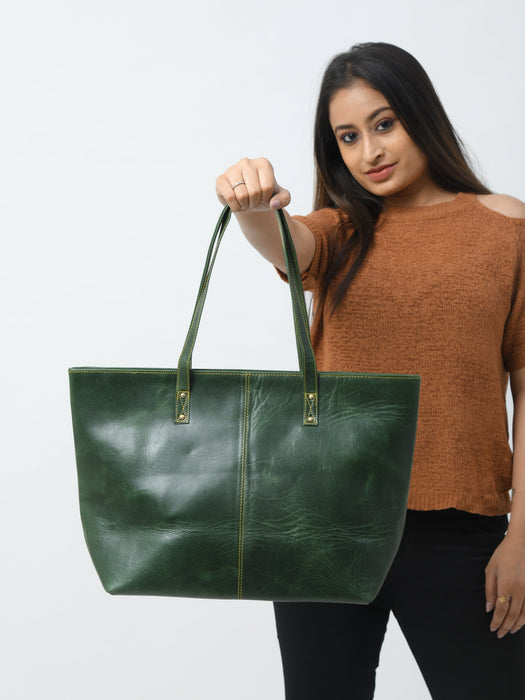 Handbags | Olive Green🟢 Beautiful Purse👛 Or Bag For Girl Or Women | Freeup